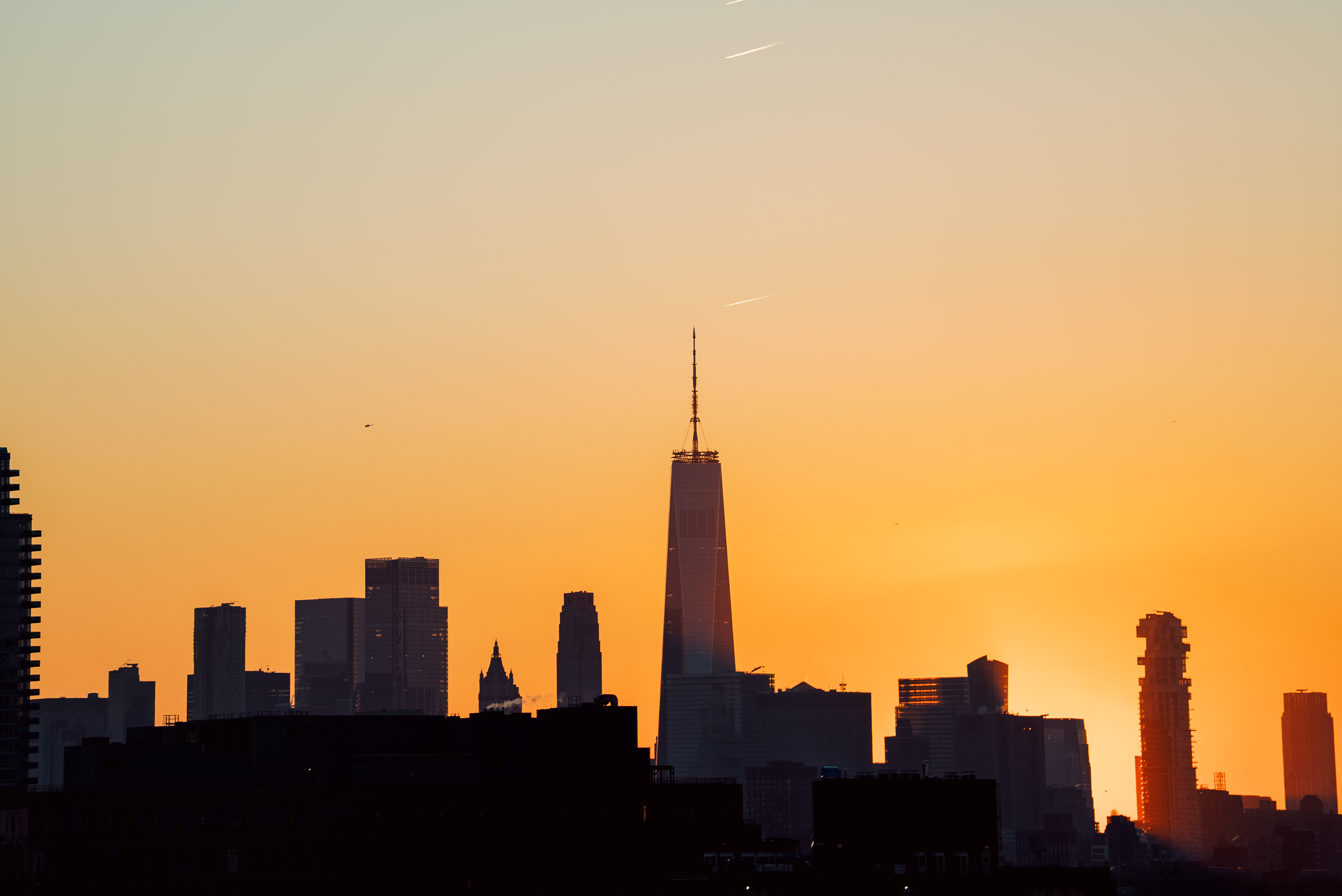 Wedding photographer New York City — Lower Manhattan golden hour